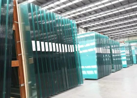 المباني الزخرفية الألواح الزجاجية المرصعة الشفافة الحافة الملمعة / الحافة المزخرفة الزجاج المعماري المزخرف CE SGCC المعيار