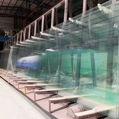 ألواح زجاجية مكبوتة كبيرة حافة مطلية لطيفة 3mm 4mm 5mm 6mm 8mm زجاج أمان مكبوت 12mm زجاج مكثف للنوافذ والأبواب